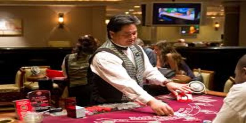 Khái niệm về Pit trong Casino